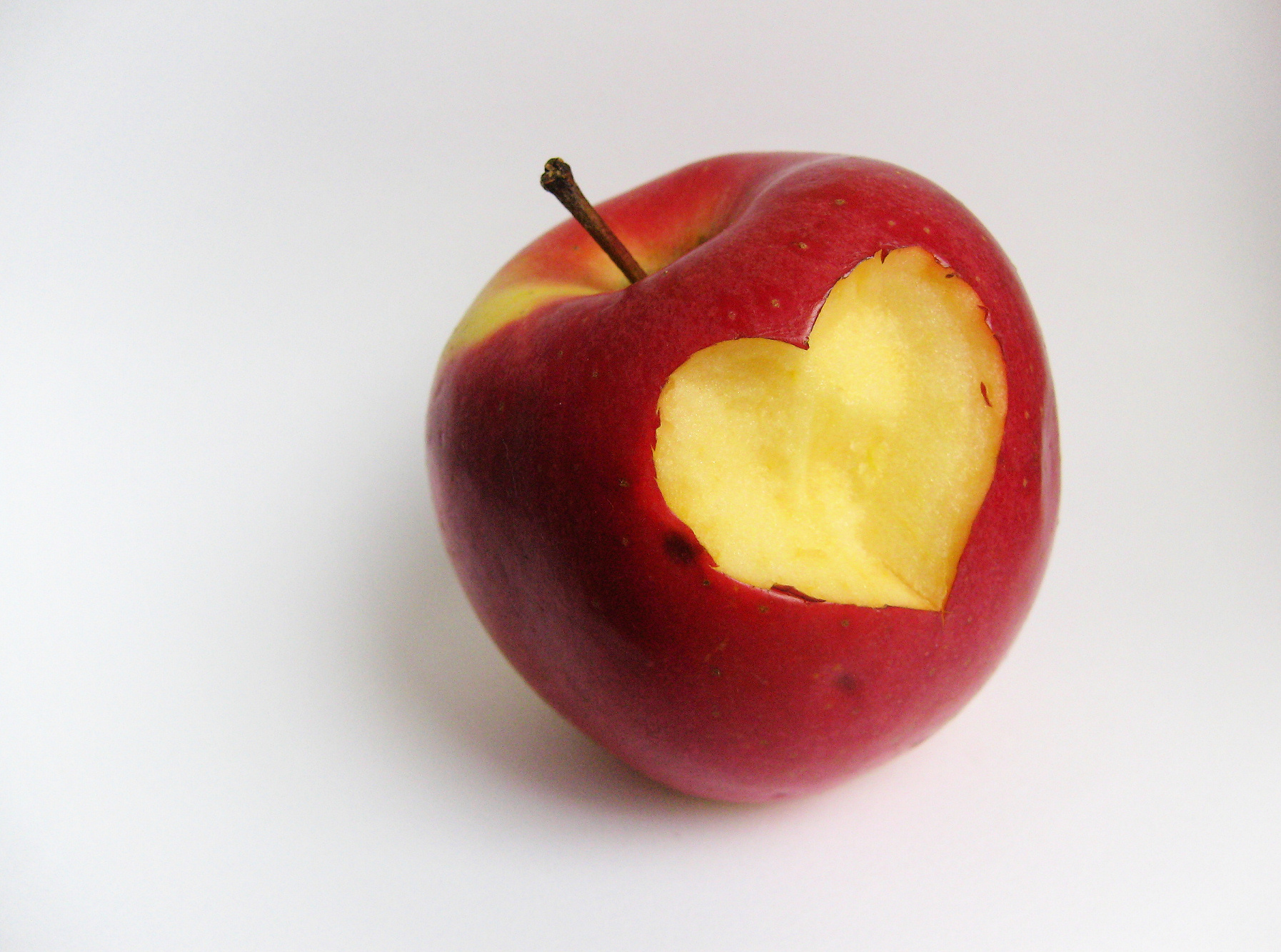 Valentine Apple